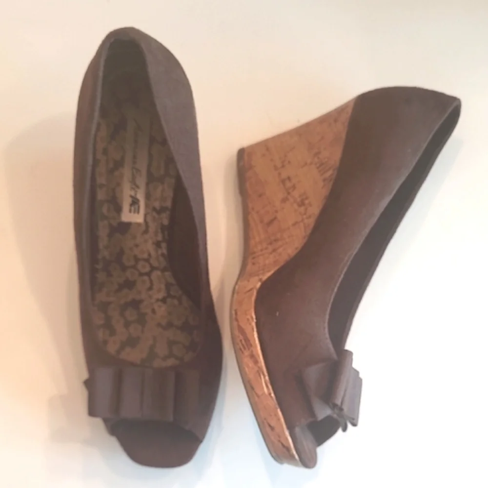 American Eagle Peep Toe Wedge Ballet Slip On 3.5